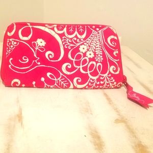 Vera Bradley bi-fold wallet